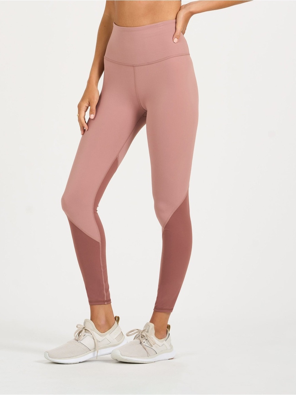 NWOT Vuori Colorblock Studio Legging